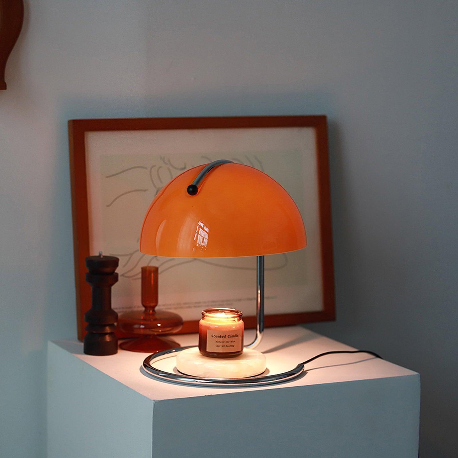 Pierre Table Lamp - Cueteks
