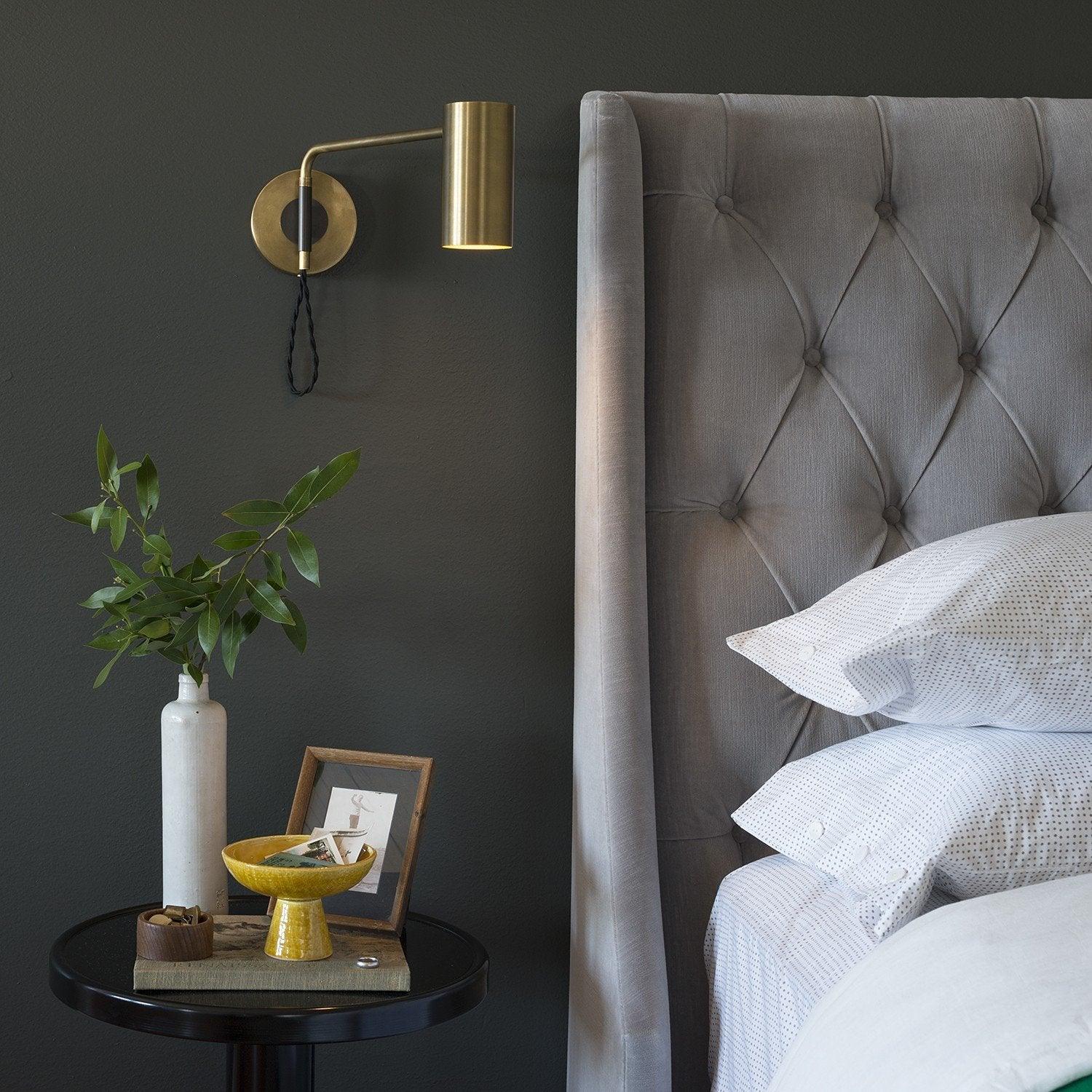 Envoy Swing Sconce - Cueteks