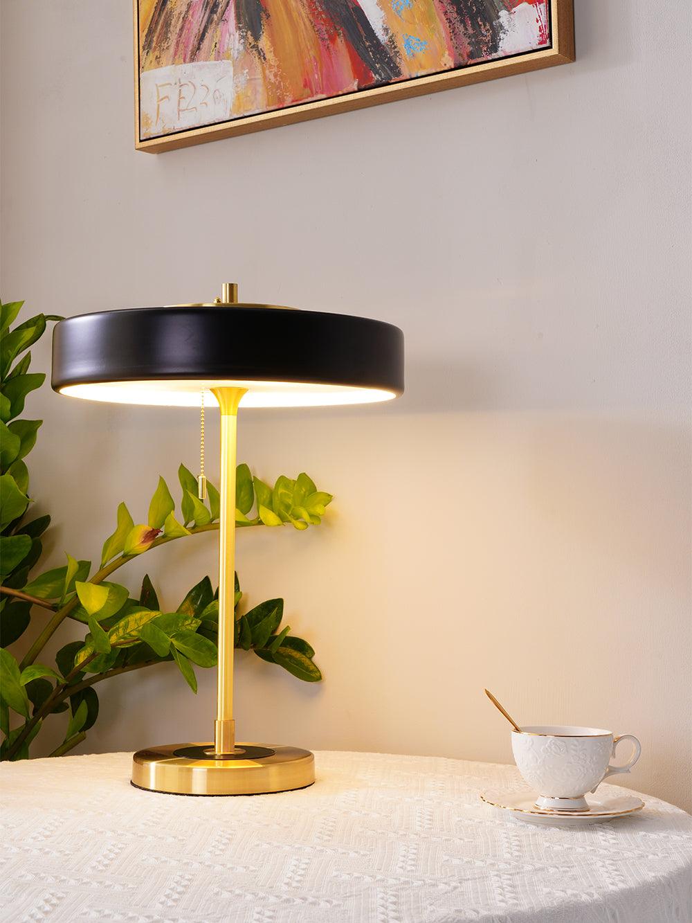Revolve Table Lamp - Cueteks