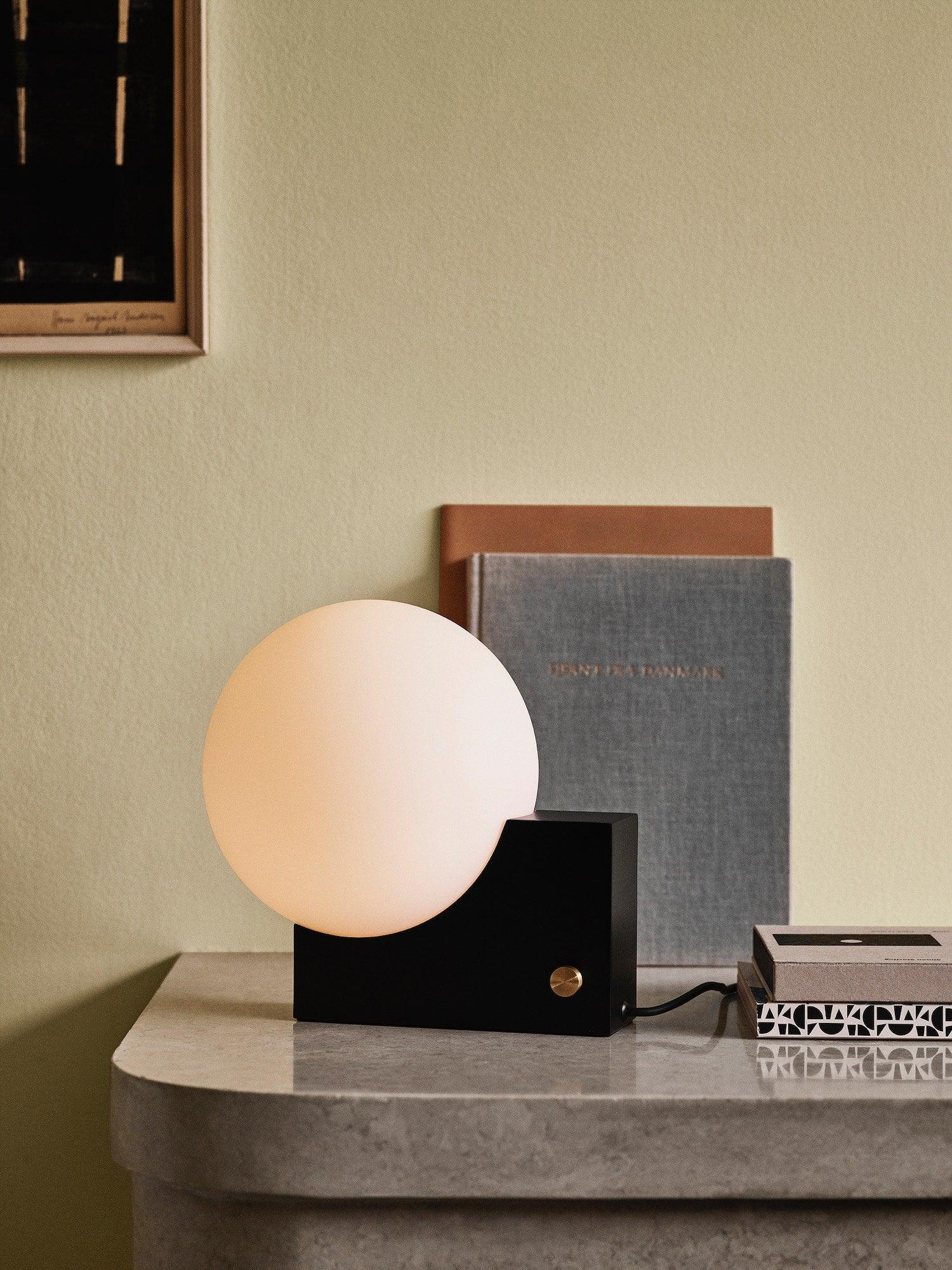 Journey Table Lamp - Cueteks