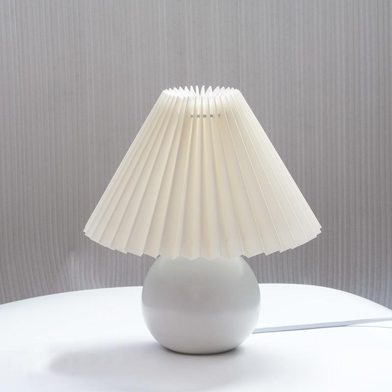 Ozawa Vintage Nachttischlampe, Creme/Beige/Weiß, Rattan/Holz/Keramik - Cueteks