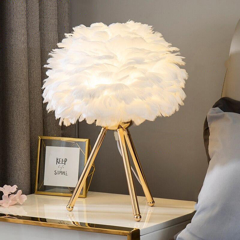 O'Moore Boho Design LED Stehlampe Weiß/Rosa/Grau/Dunkelrosa Wohn/Schlafzimmer Metall/Feder - Cueteks