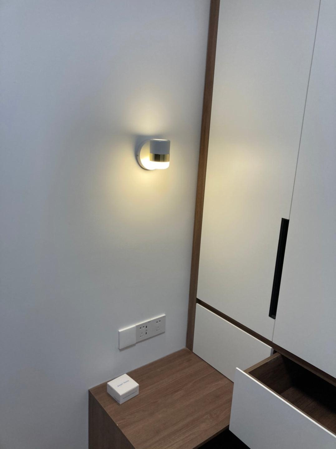 Adjustable cylindrical LED wall light