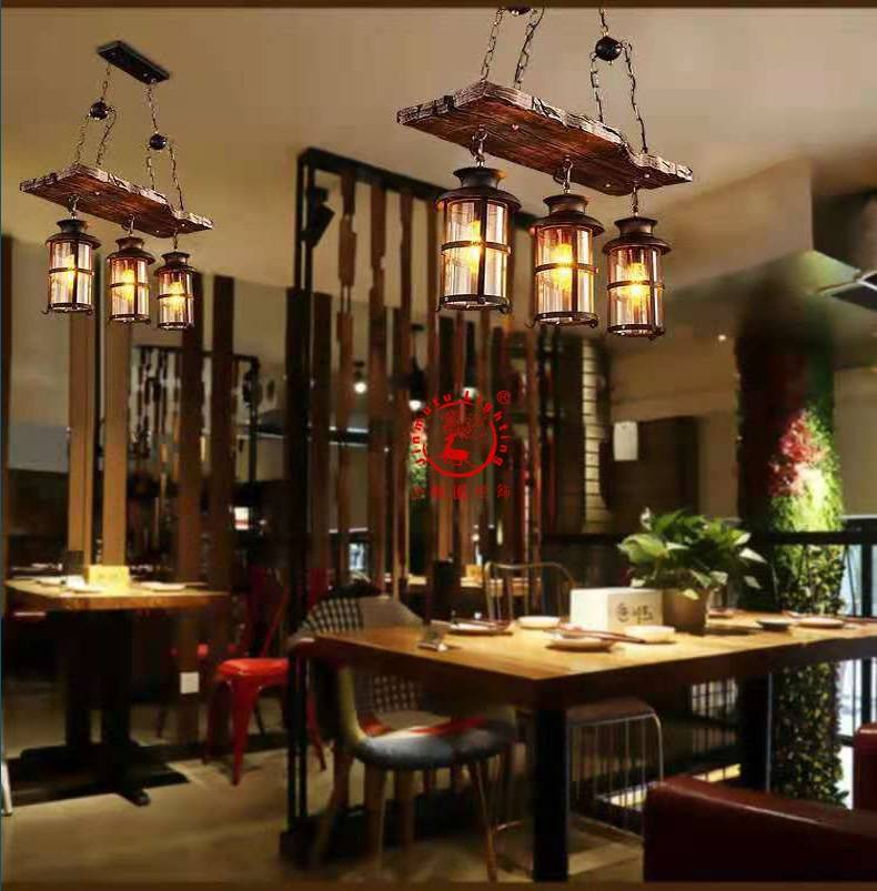 Austin Retro 3 Lantern Linear Wood/Metal, Chandelier - Cueteks