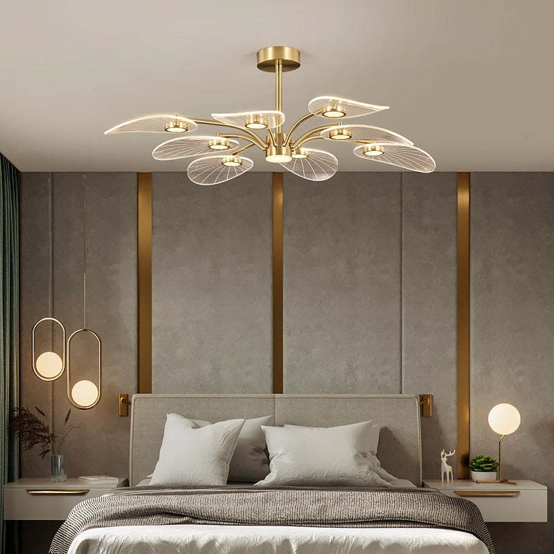 Carins Art Deco Leaf Metal/Acrylic Chandelier, Gold - Cueteks