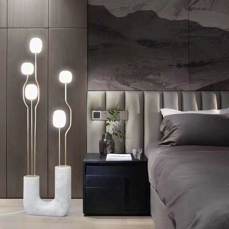 Russo Artistic Ball Glass Metal Floor Lamp, Black/White - Cueteks