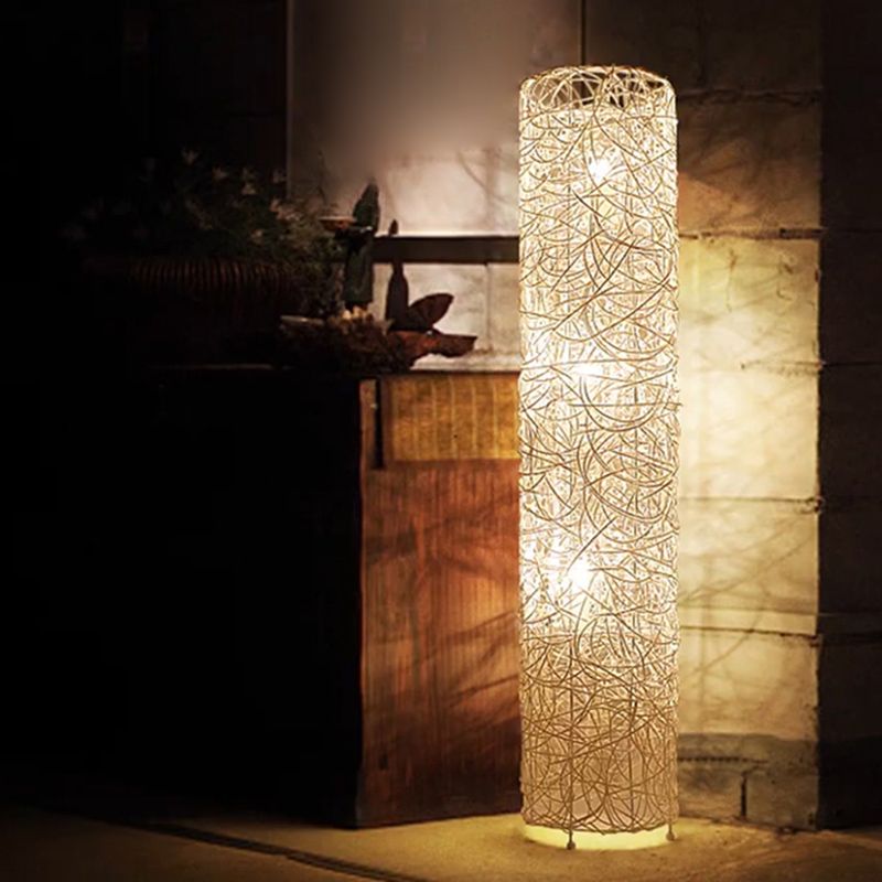 Ritta Retro Vase Wood Rattan Floor Lamp, White/Brown - Cueteks