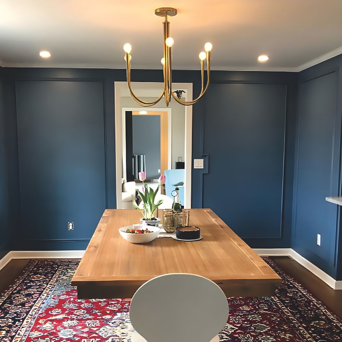 Hailie Modern Minimalist Chandelier Dinning Room, Black/Gold - Cueteks