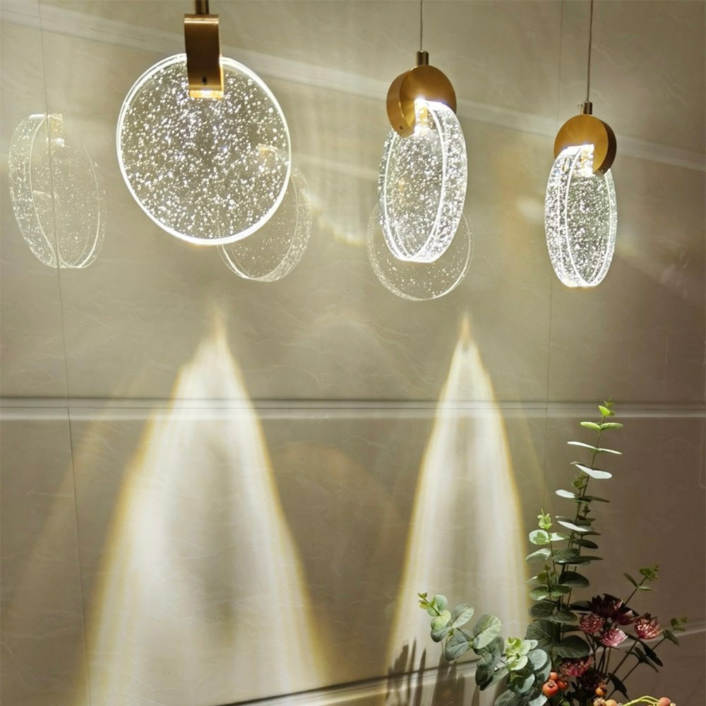 Kristy Minimalist Round  Metal/Crystal Chandelier, Gold - Cueteks