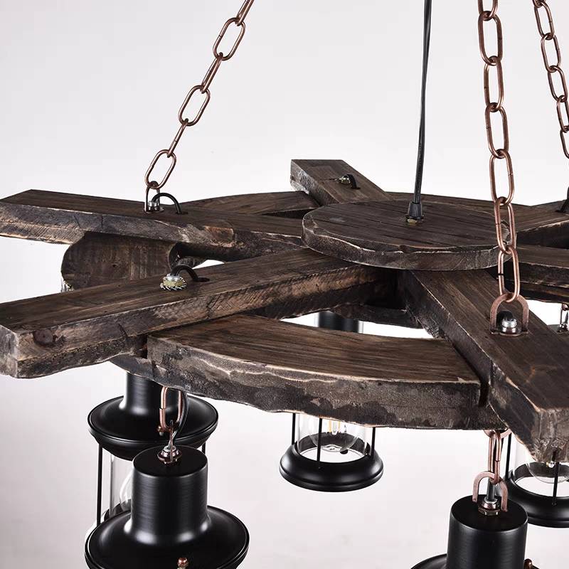 Austin dark wooden wheel and suspension-chain detail
