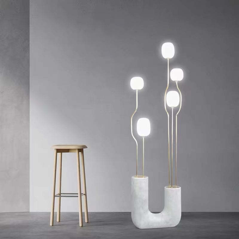 Russo Artistic Ball Glass Metal Floor Lamp, Black/White - Cueteks