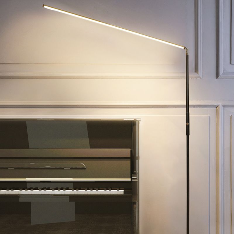 Edge Minimalistic Linear Floor Lamp, Metal, Black/White - Cueteks