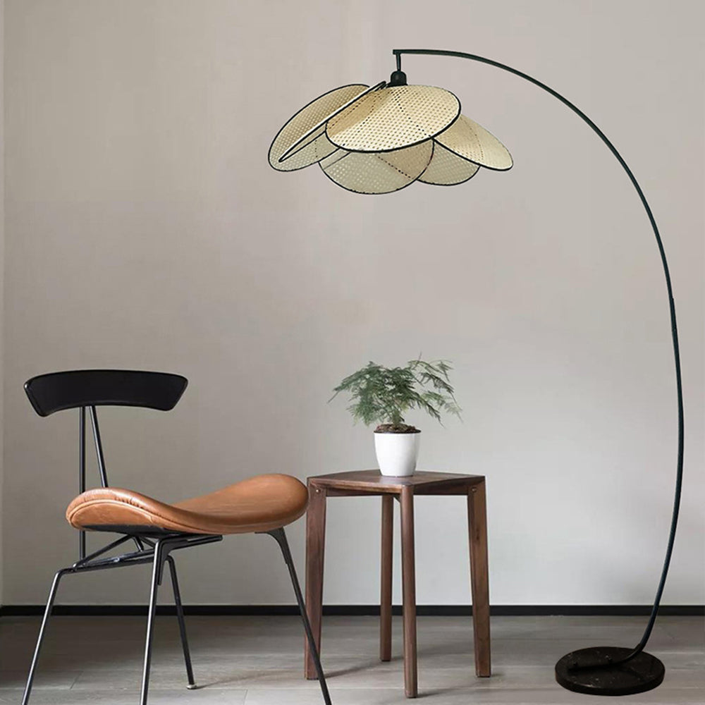 Ritta Artistic Flower Rattan/Willow Weave Floor Lamp - Cueteks