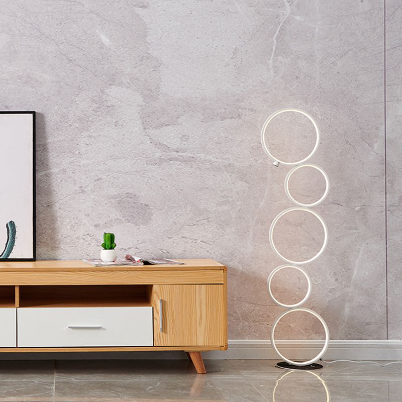 Arisha Nordic Modern Ring Floor Lamp, Black/White - Cueteks