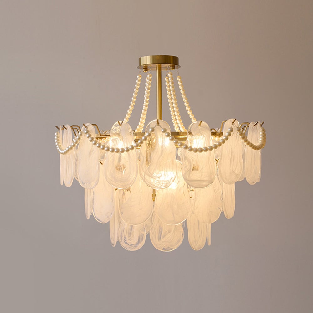 Kirsten Elegant Pearl/Glass/Metal Chandelier, White - Cueteks
