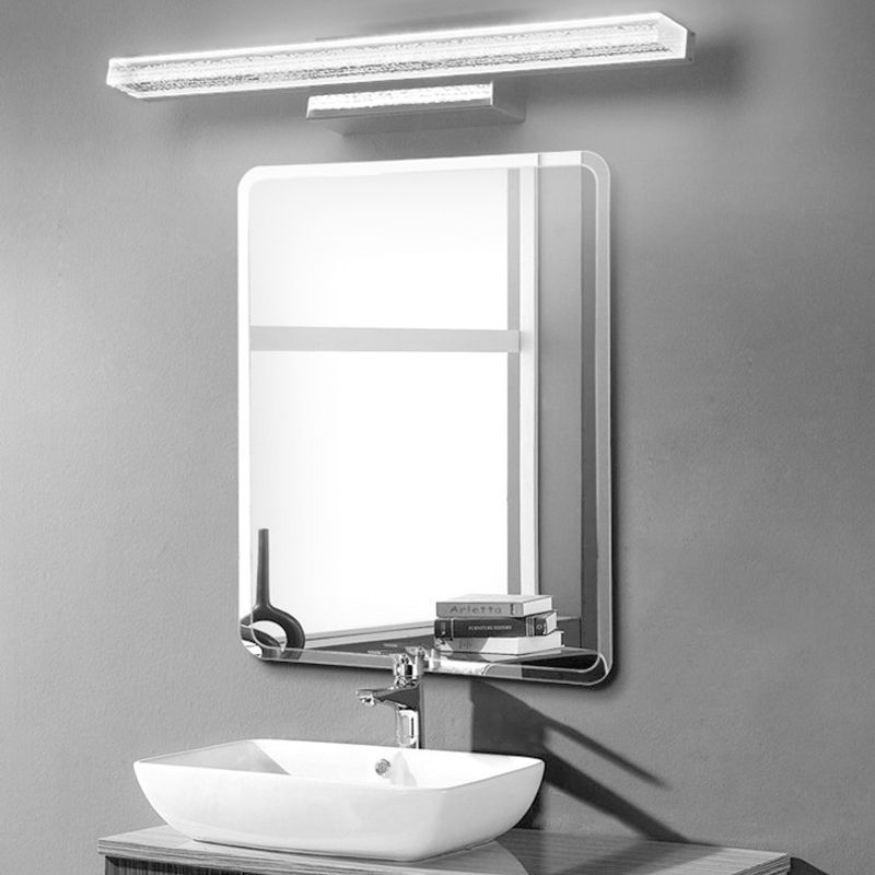 Leigh Modern Rectangular Metal Modern Wall Lamp, Silver - Cueteks