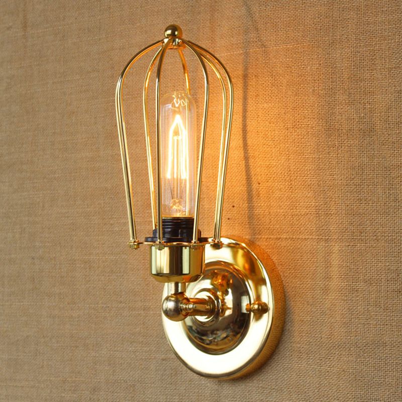 Alessio Gold finish with reflective round wall plate