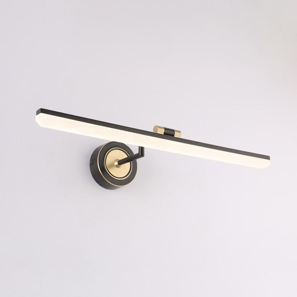 Black Leigh light bar on a stepped arm and circular plate