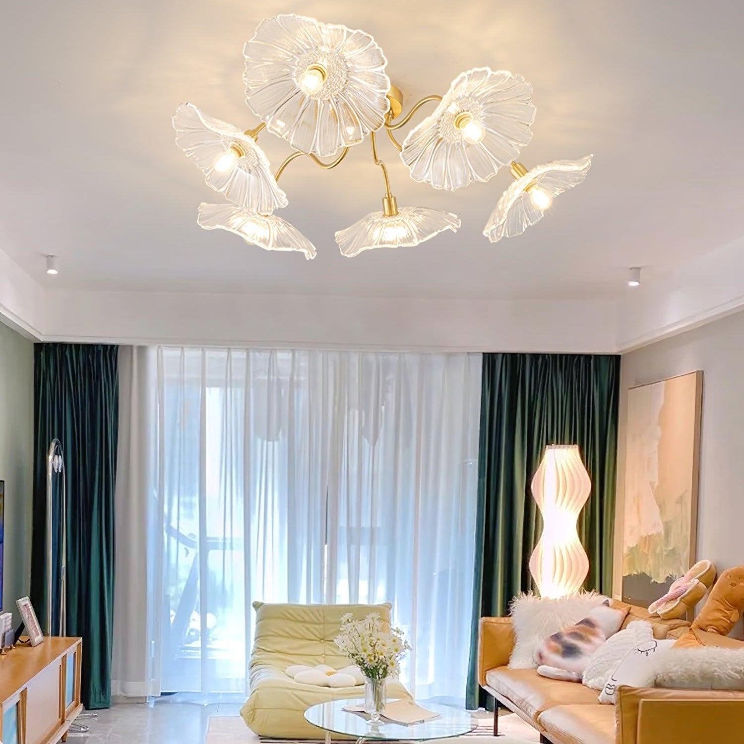 Hailie Modern Flower Ceiling Light  Metal/Glass Clear/Pink Bedroom - Cueteks