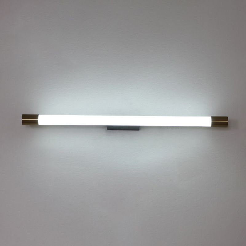 Horizontal Edge bar with cooler-looking illumination