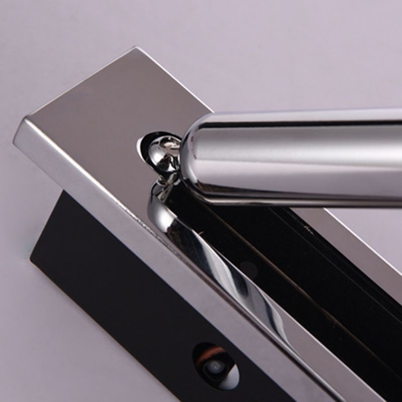 Close-up of the Orr cylindrical head, pivot joint and reflective wall plate