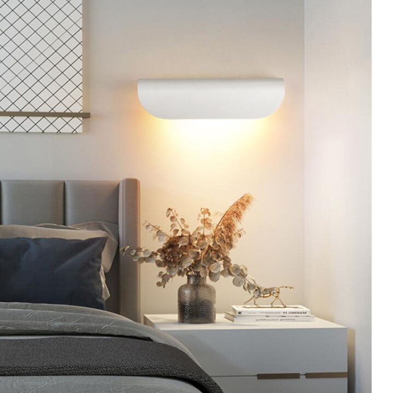 Orr Modern Outdoor Wall Lighting, Waterproof, Curved, Black & White - Cueteks