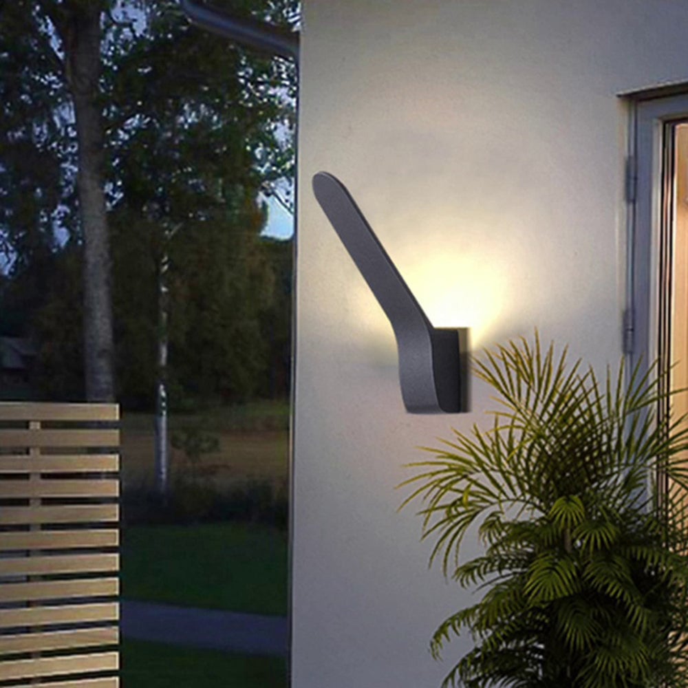 Orr Minimalist Tilt Linear Metal Outdoor Wall Lamp, Black - Cueteks