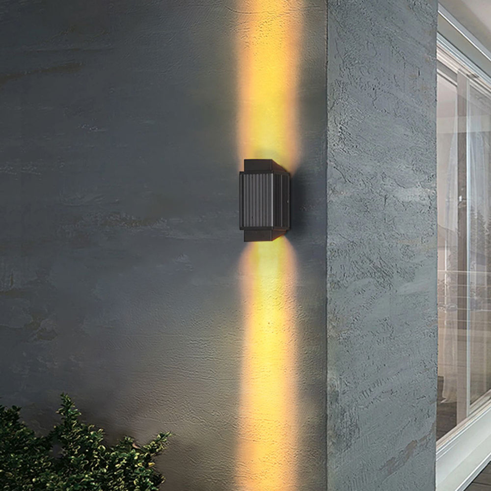 Orr Modern Round/Rectangular Metal/Acrylic Outdoor Wall Lamp, Black - Cueteks