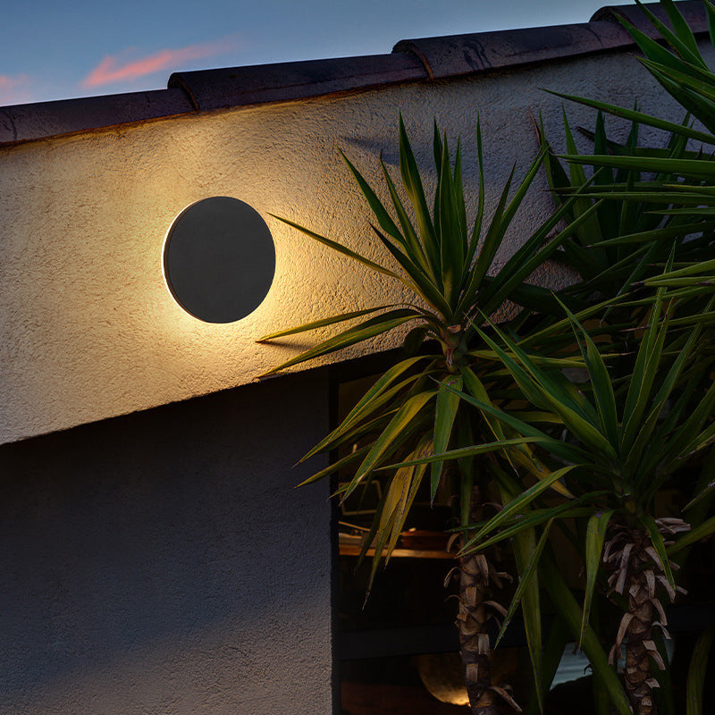 Orr Minimalist Round/Square Outdoor Wall Lamp LED Black/White - Cueteks