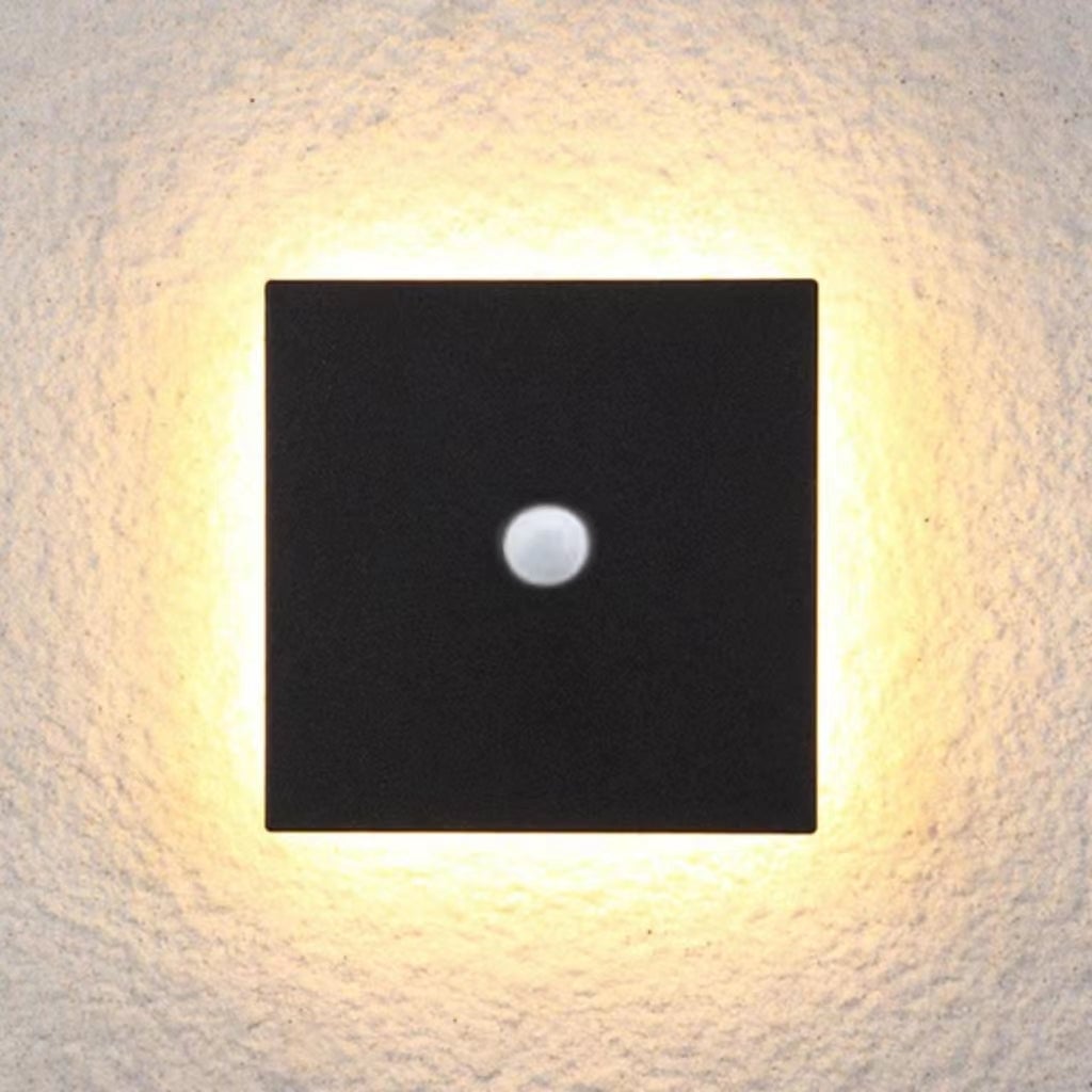 Orr Minimalist Round/Square Outdoor Wall Lamp LED Black/White - Cueteks