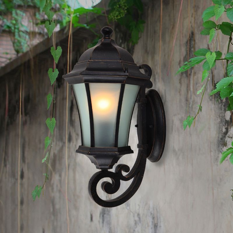 Alessio Vintage Lantern Metal/Glass Outdoor Wall Lamp, Black - Cueteks