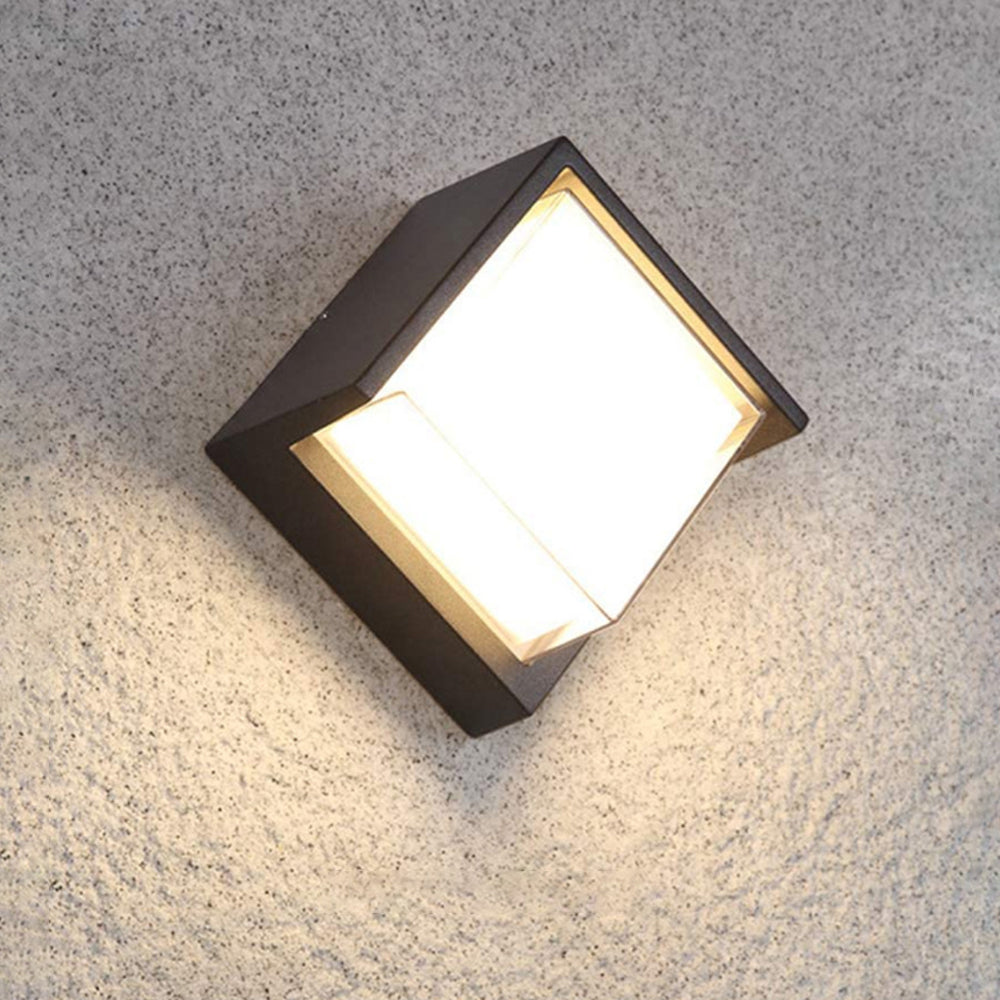 Orr Modern Square Metal Outdoor Wall Lamp, Black/White - Cueteks