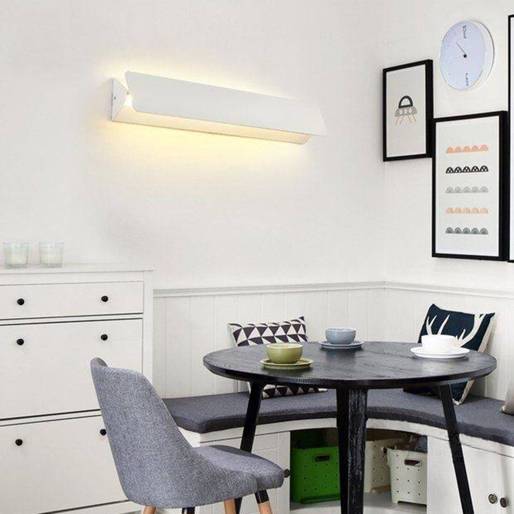 Orr Industrial Linear Metal Outdoor Wall Lamp, Black/White - Cueteks