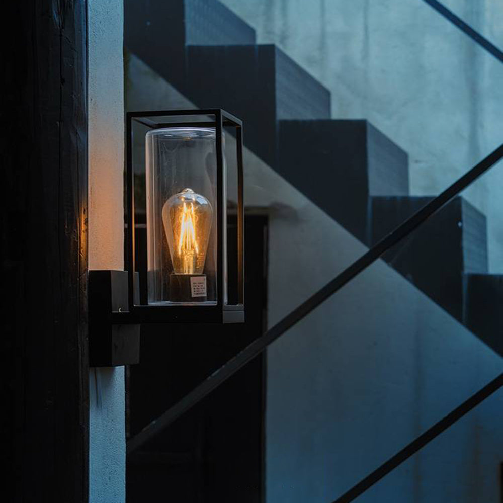 Alessio Modern Rectangular Metal Outdoor Wall Lamp, Black - Cueteks