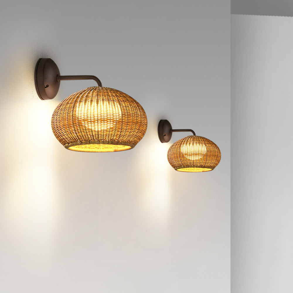 Ritta Farmhouse Metal/Rattan Outdoor Wall Lamp, Log Color - Cueteks