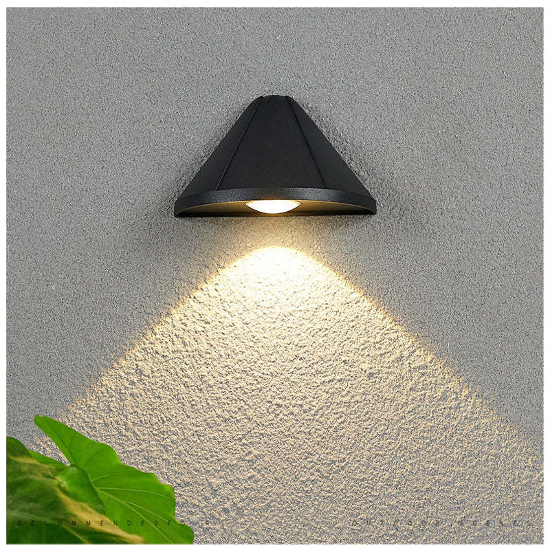 Orr Modern Cone Metal Outdoor Wall Lamp, Black - Cueteks