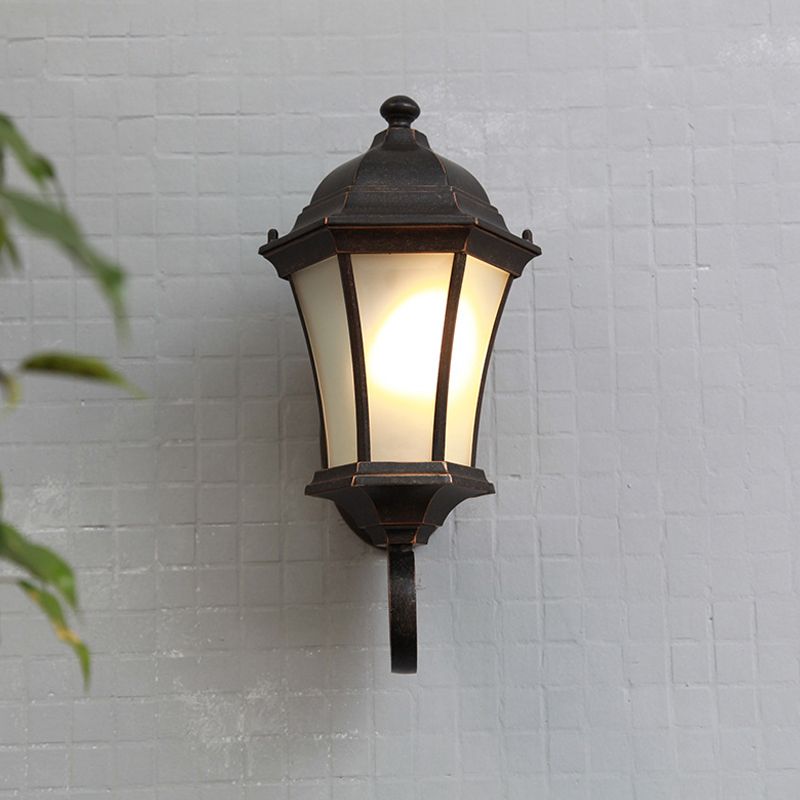 Alessio Vintage Lantern Metal/Glass Outdoor Wall Lamp, Black - Cueteks