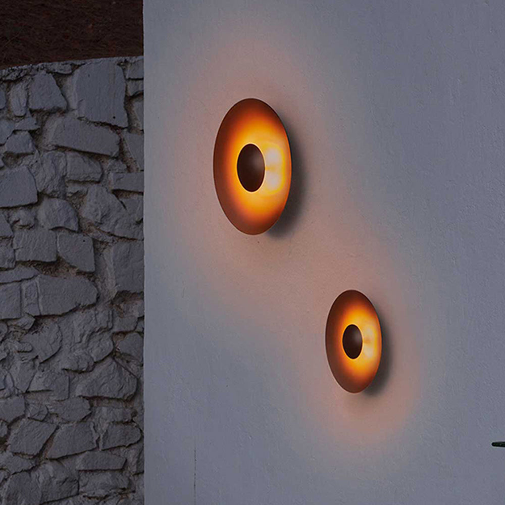Orr Designer Round Metal Outdoor Wall Lamp, Black/White - Cueteks
