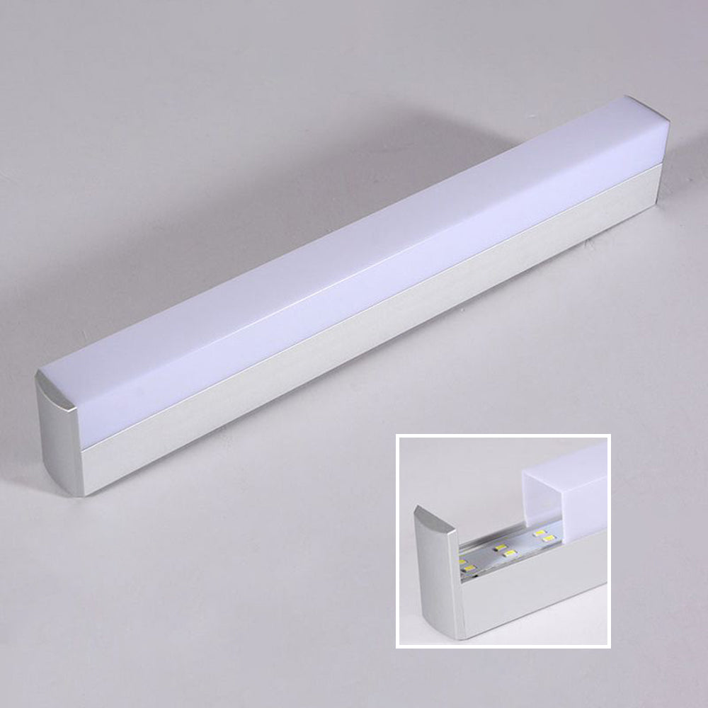 White wall bar with an inset opened-end detail
