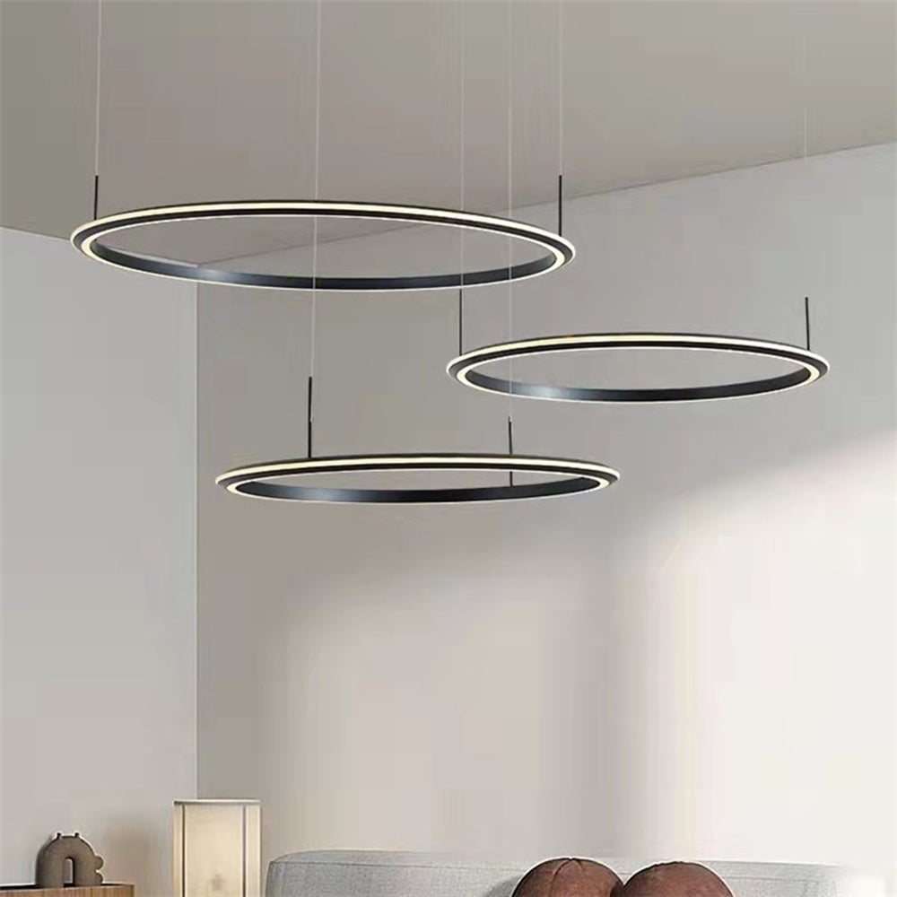 Arisha three-ring variant pictured with rings at different heights in a room