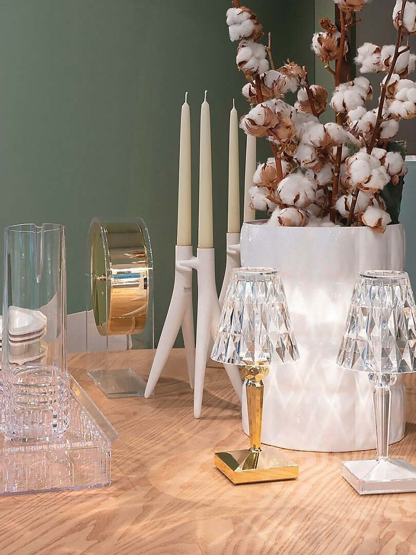 Sparkle Acrylic Battery Table Lamp for Ambiance - Cueteks