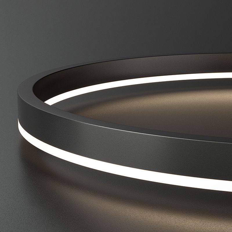 Close view of black Arisha ring profile with luminous white strip