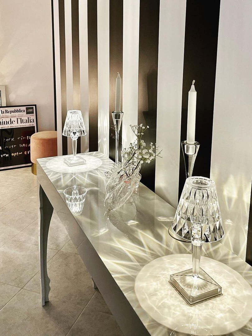 Sparkle Acrylic Battery Table Lamp for Ambiance - Cueteks