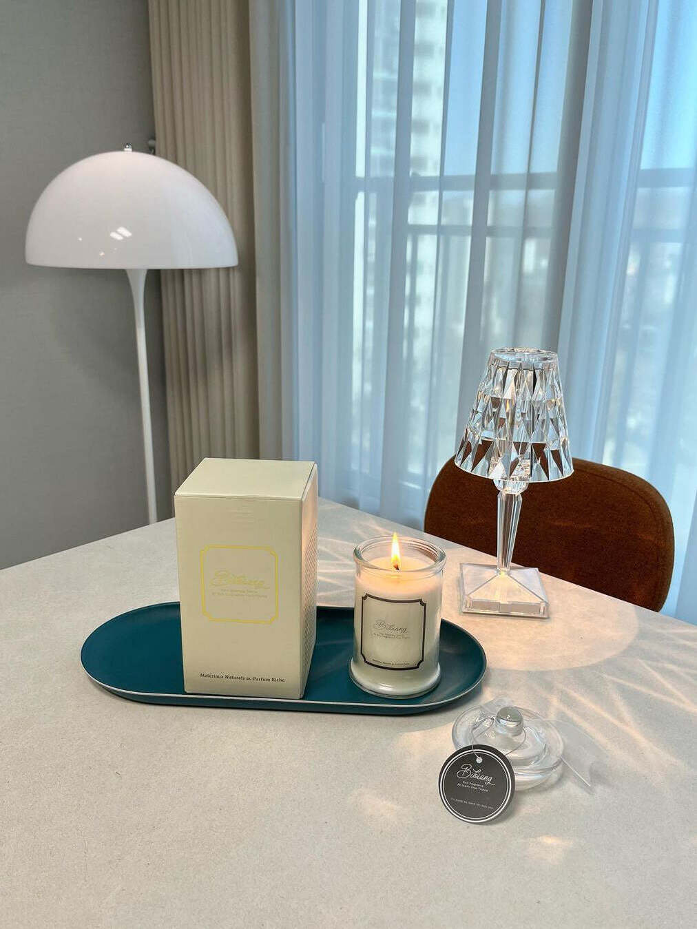 Sparkle Acrylic Battery Table Lamp for Ambiance - Cueteks
