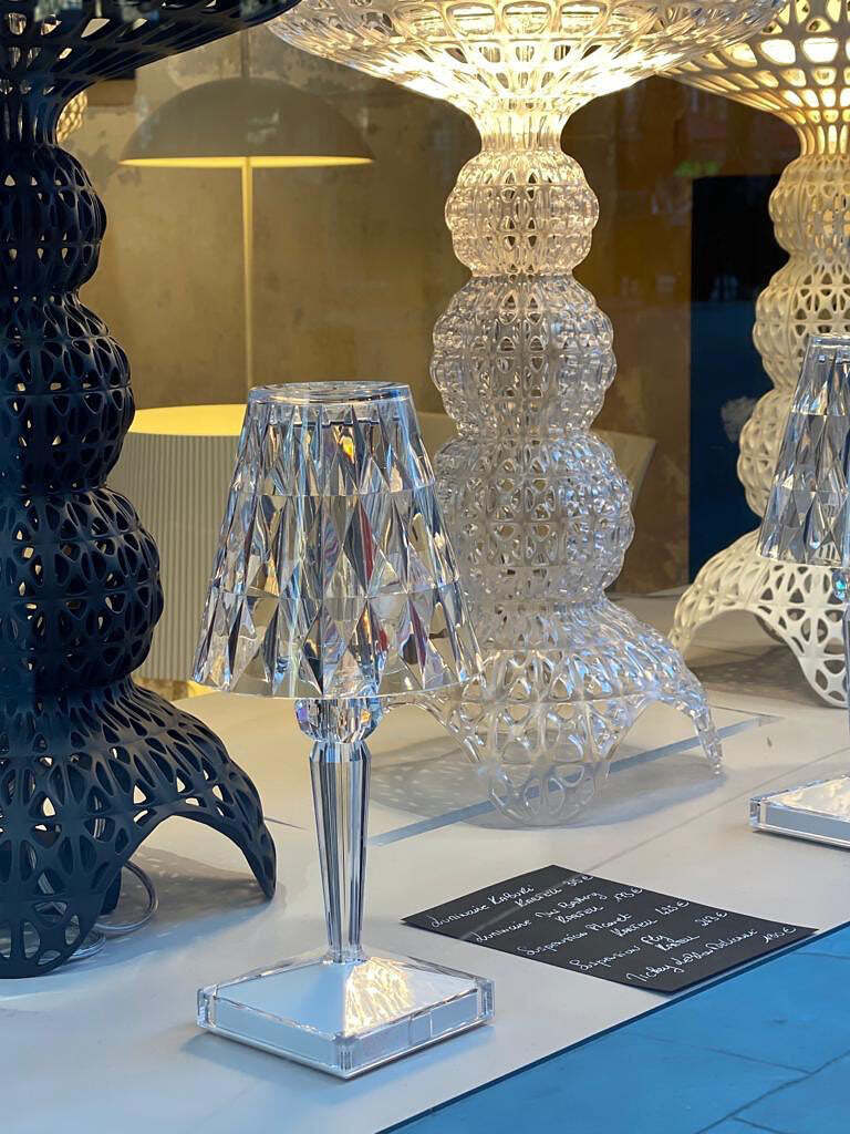 Sparkle Acrylic Battery Table Lamp for Ambiance - Cueteks