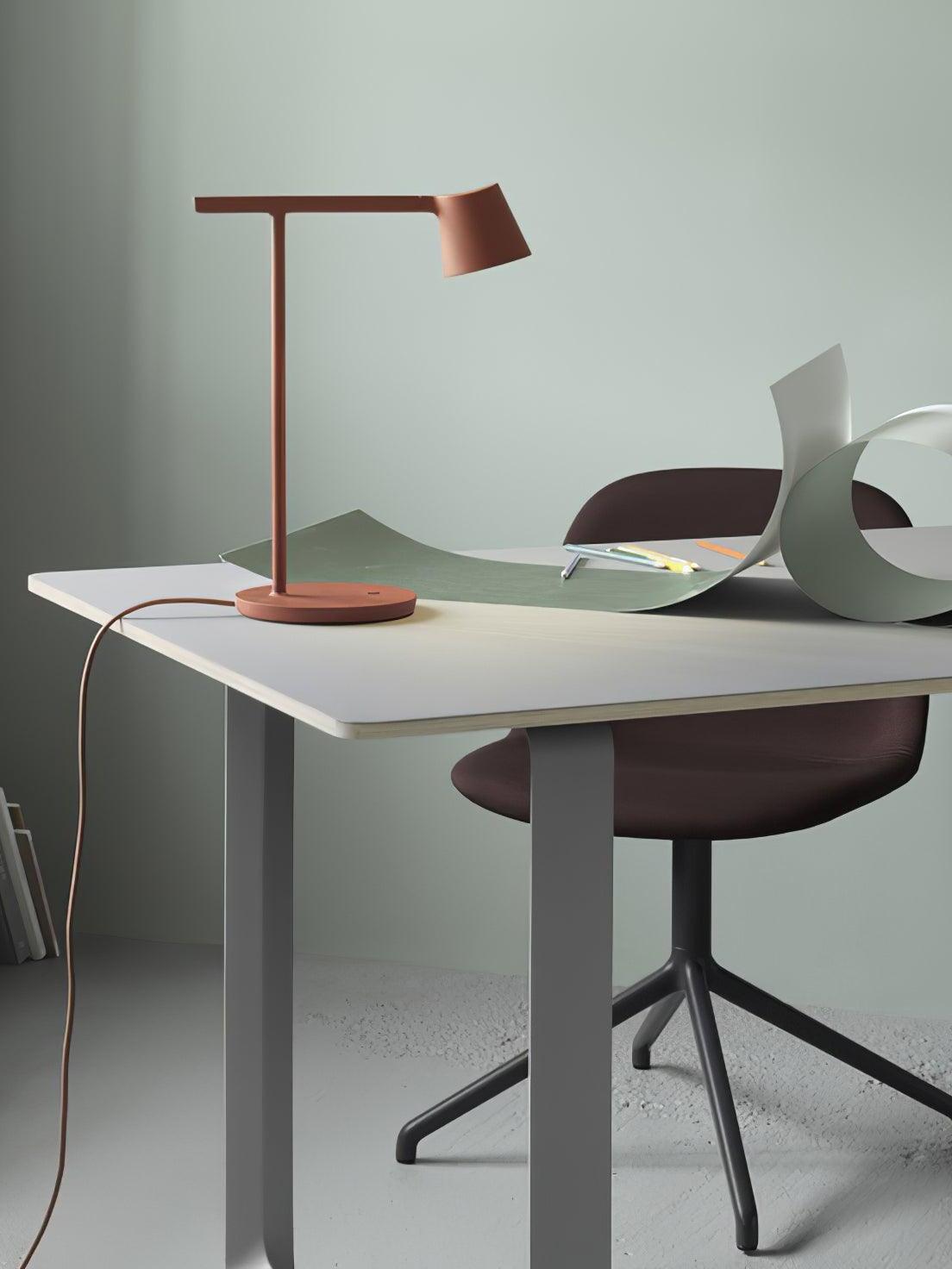 Tip Table Lamp - Cueteks