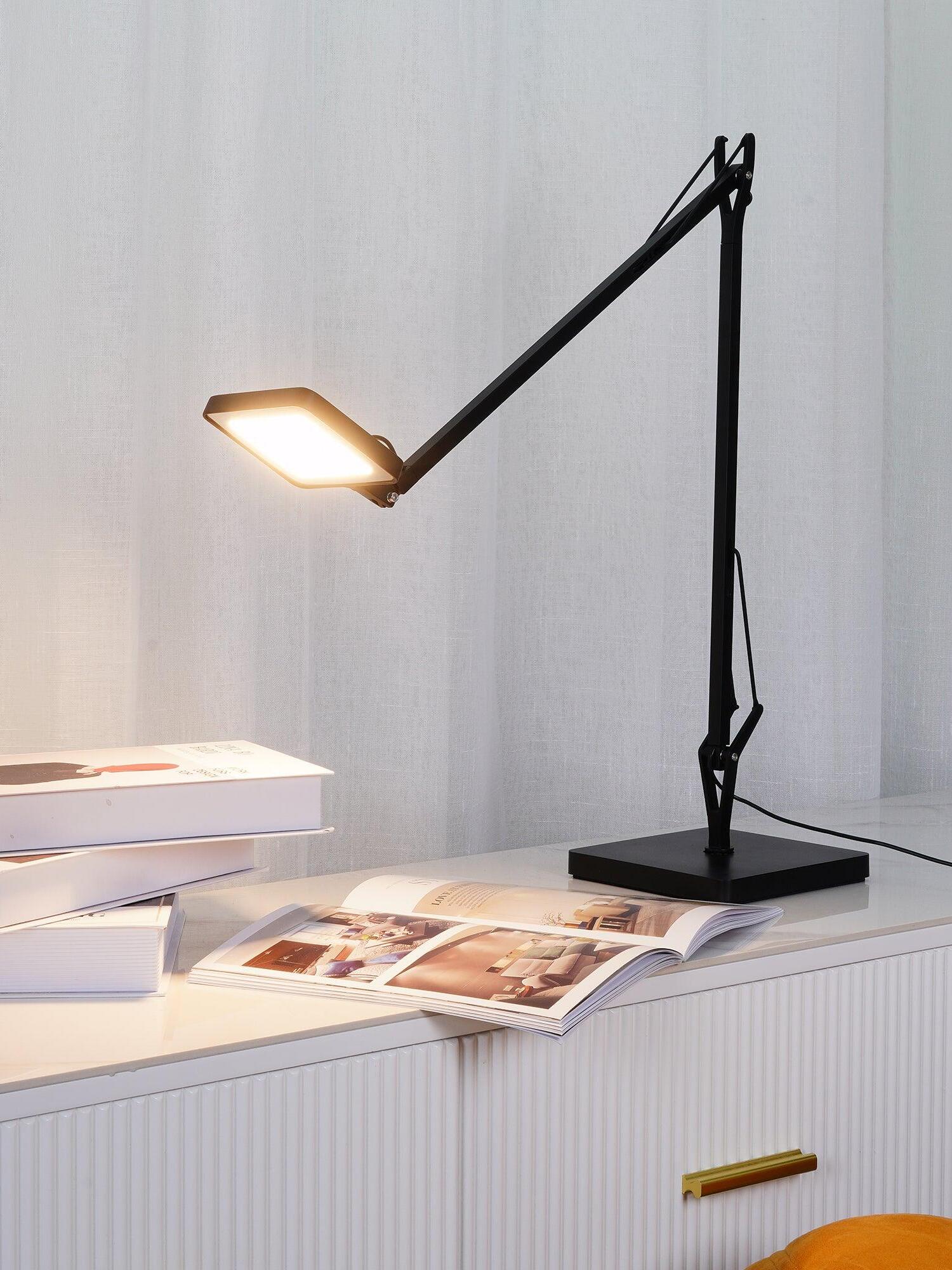 Metal Rotatable Edge Reading Table Lamp - Cueteks