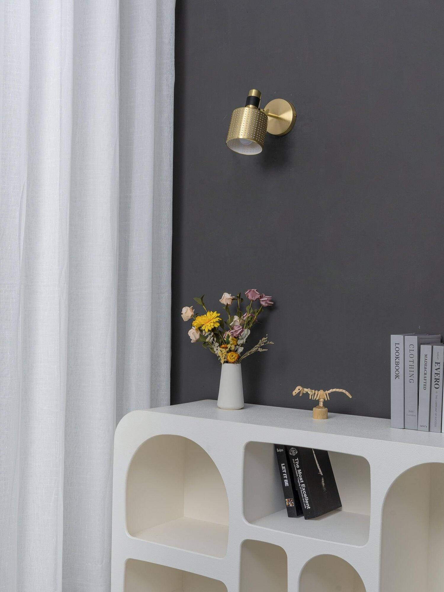 Riddle Wall Light - Cueteks