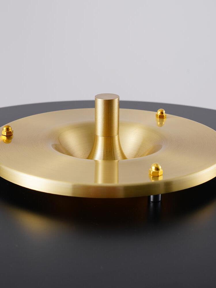 Revolve Table Lamp - Cueteks