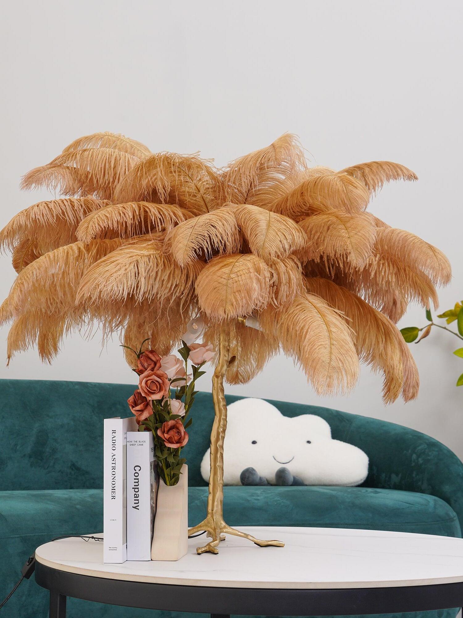 Ostrich Feather Table Lamp - Cueteks